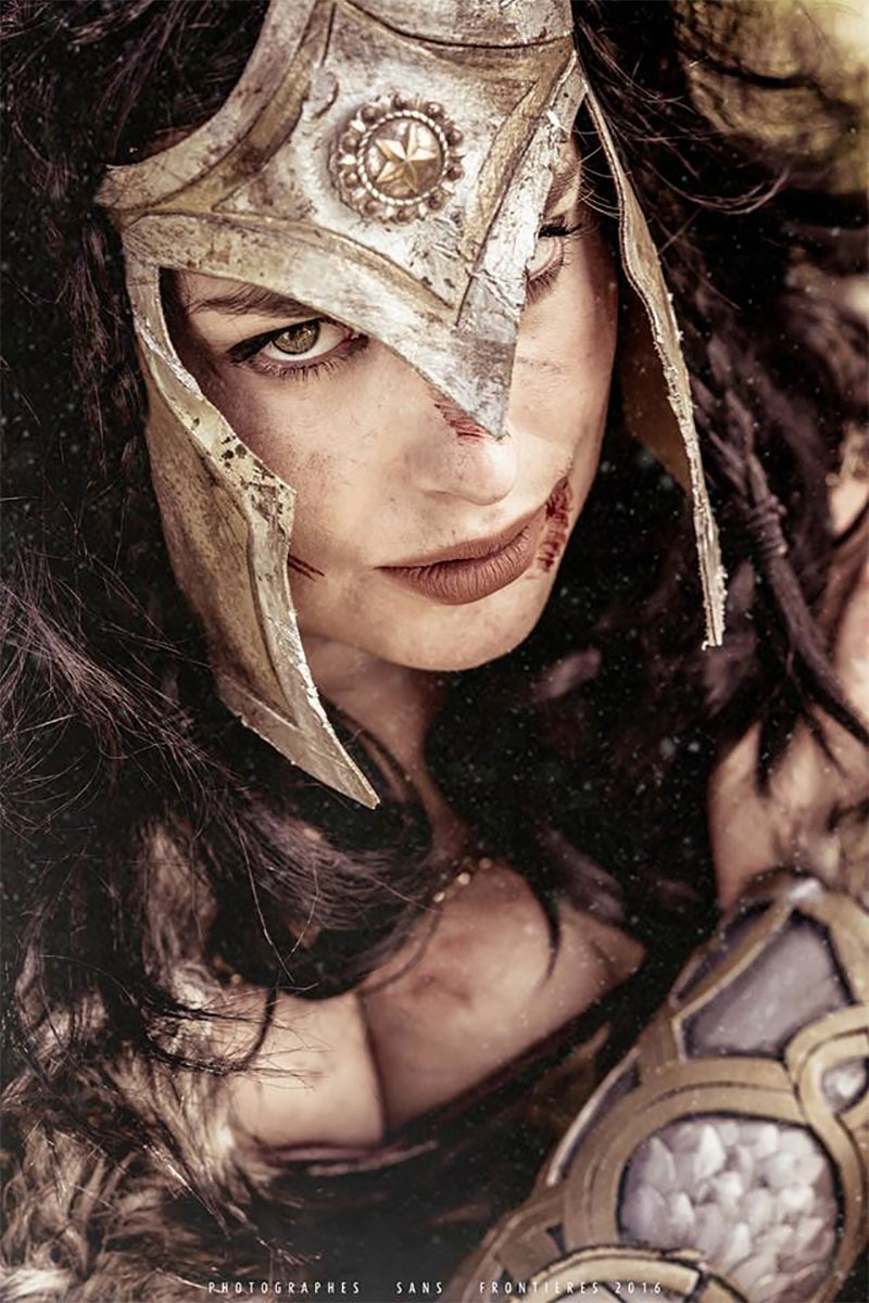 Illustration for article titled Wonder Woman Cosplay Is Coming To Kick Your Ass